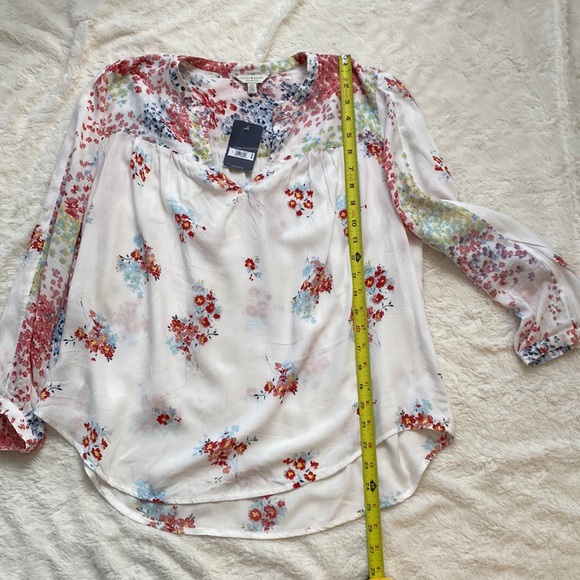NWT Lucky floral peasant blouse. 3/4 sleeve, lightweight, boho style. Size L. - Picture 5 of 10
